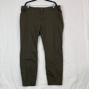 Reitmans Jeans Olive Green Pants Size 18